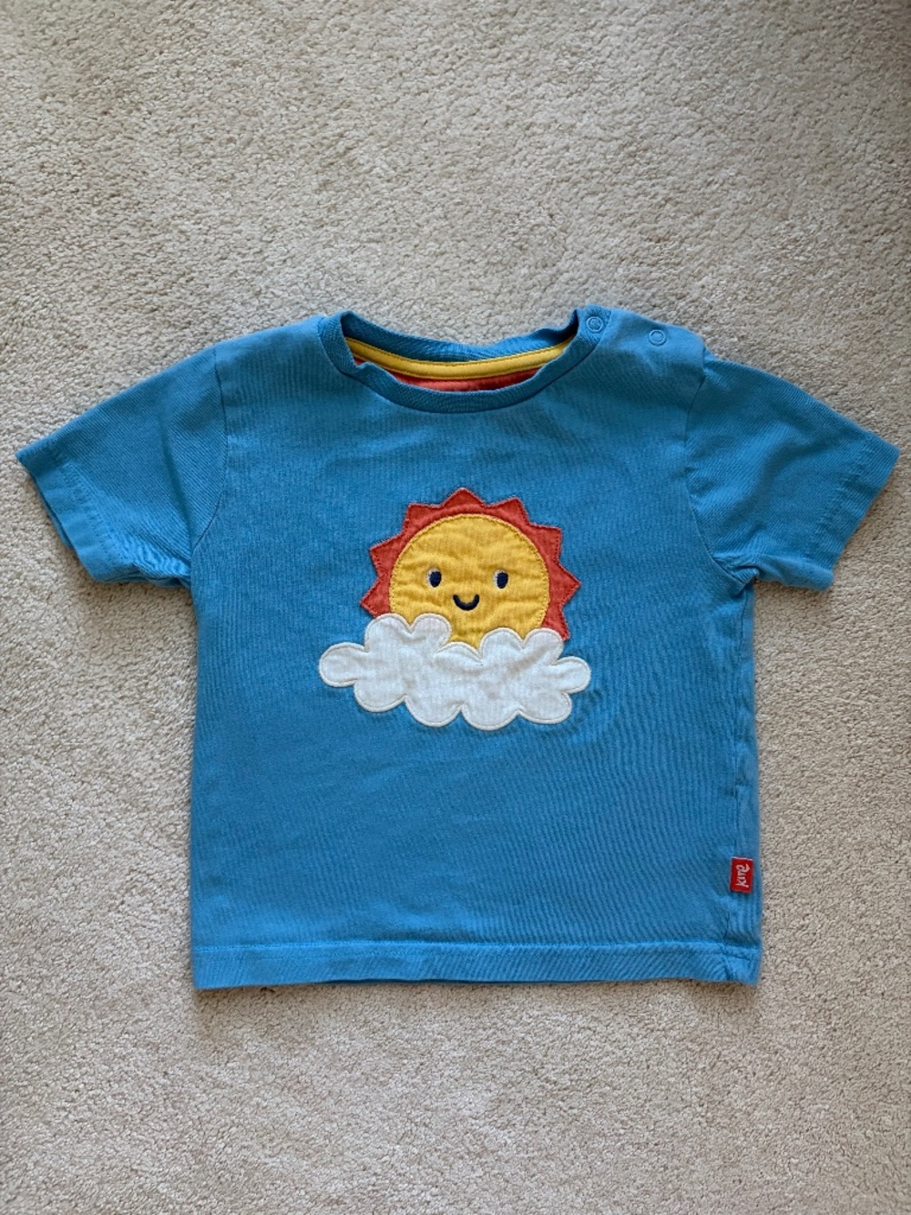Kite Organics size 3 appliqué sun tee